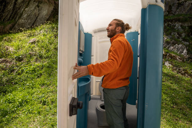 Best Portable restroom trailer rental  in Pleasure Point, CA