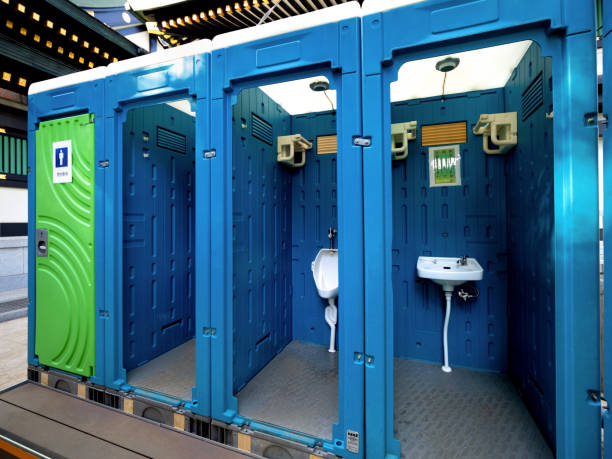Best Portable restroom trailer rental  in Pleasure Point, CA
